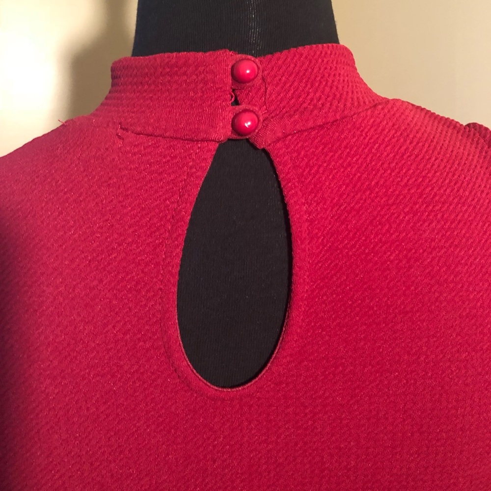 BURGUNDY PEPLUM DRESS - Picture 3 of 6